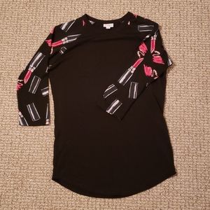 Lularoe Randy Baseball T Small Lipstick Sleeves